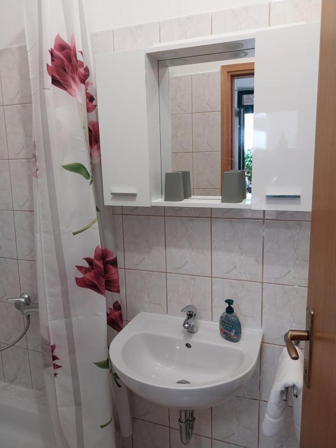 Appartamento Sobe Kraft 2 Živogošće Esterno foto