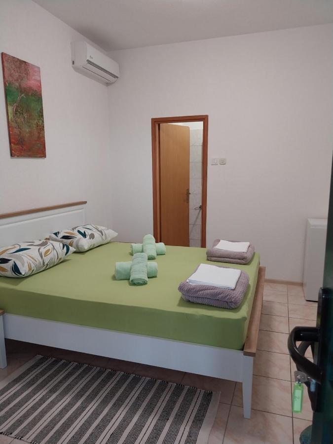Appartamento Sobe Kraft 2 Živogošće Esterno foto