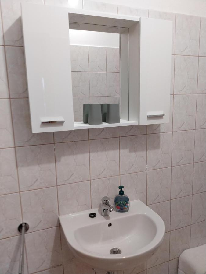 Appartamento Sobe Kraft 2 Živogošće Esterno foto
